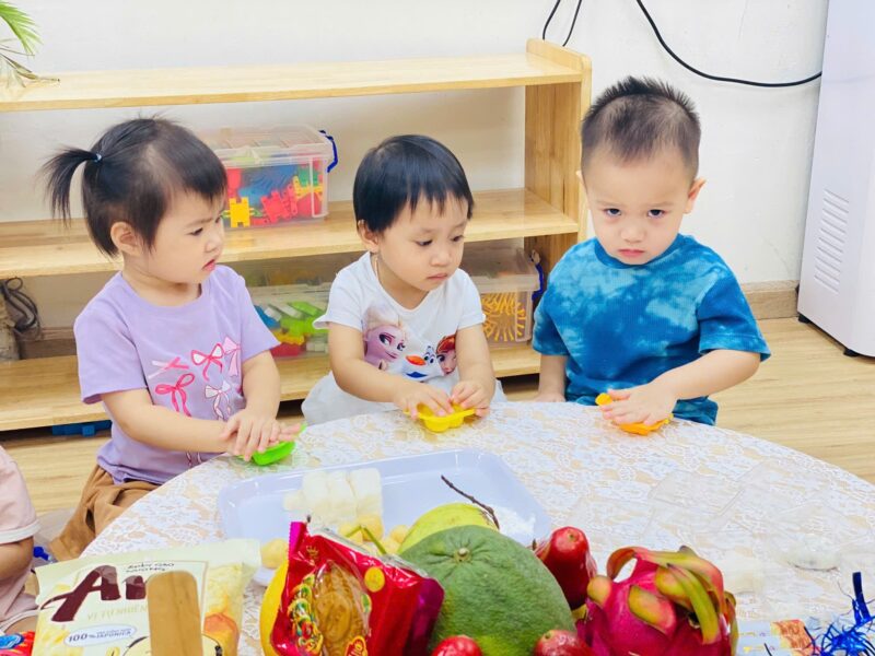 ✨ Trải nghiệm “Bé vui làm bánh trung thu tại trường Mầm non Hạt Giống Nhỏ✨ - Ảnh 1