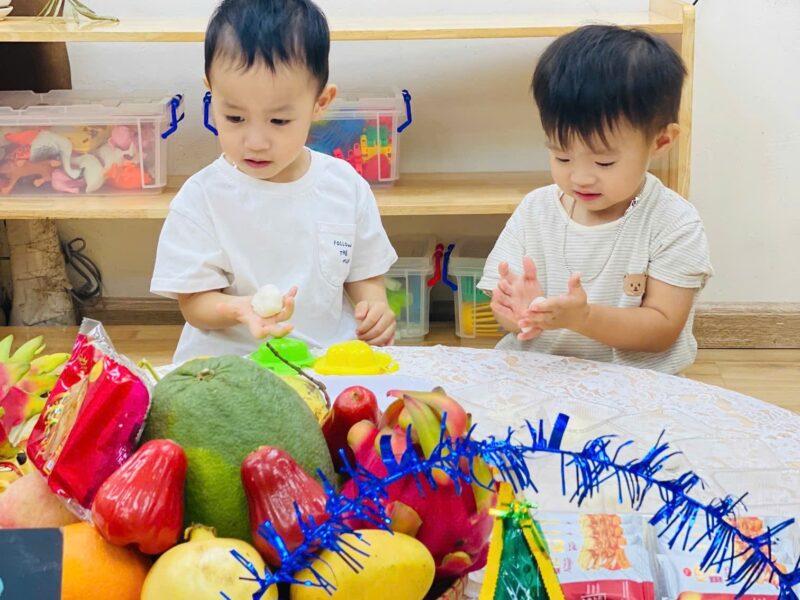 ✨ Trải nghiệm “Bé vui làm bánh trung thu tại trường Mầm non Hạt Giống Nhỏ✨ - Ảnh 11