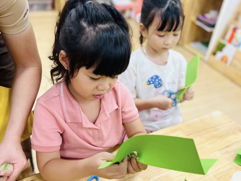 Cốc hoa tặng mẹ - Ảnh 1