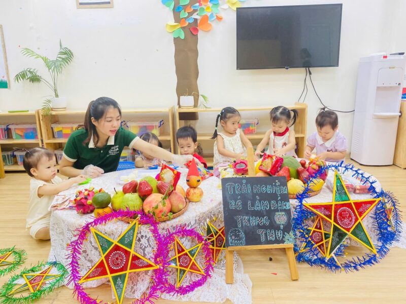 ✨ Trải nghiệm “Bé vui làm bánh trung thu tại trường Mầm non Hạt Giống Nhỏ✨