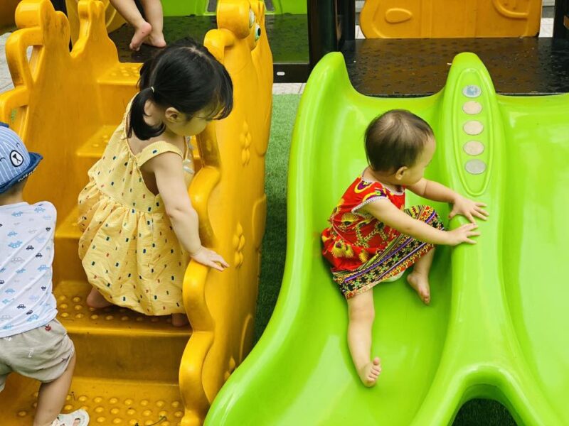 Hoạt động ngoài trời lớp Mars☀️🌳 - Ảnh 7